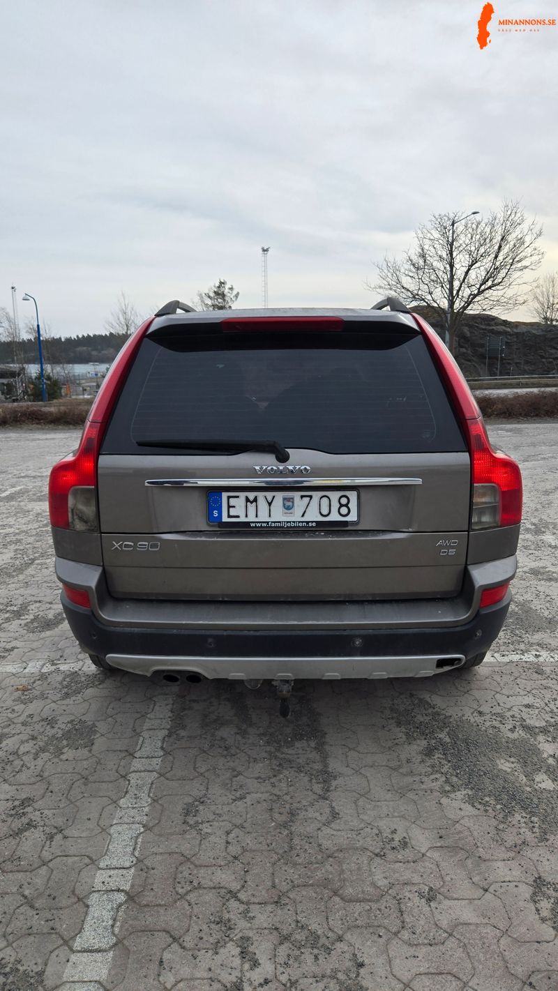 volvo-xc90-7-saten-d5-awd-geartronic