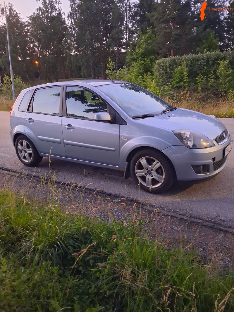 ford-ford-jh1-fiesta-14-16v-fwd