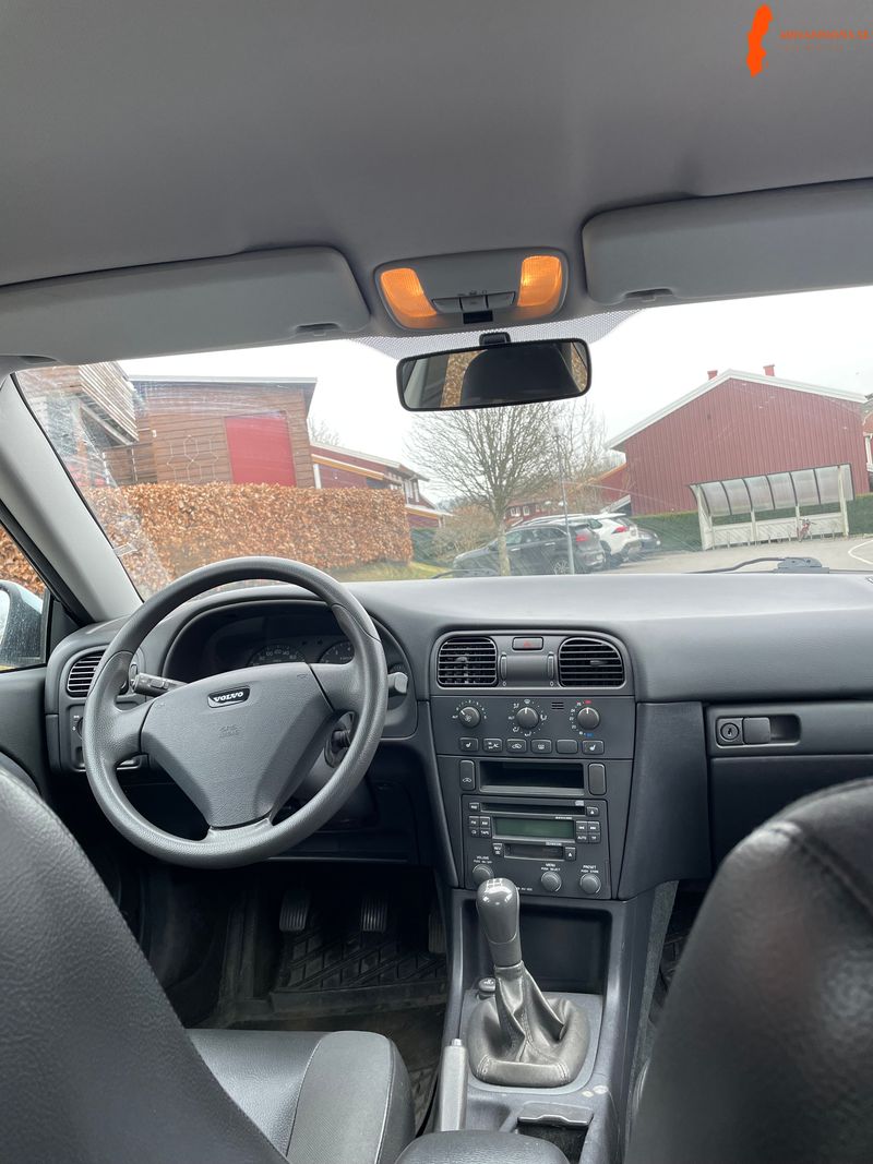 volvo-s40-18-2004-lagmilare