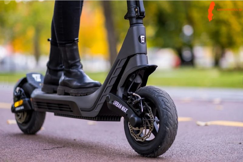 ny-e-wheels-e2s-urban-max-fulldampad-maxcontrol-1300w-elsparkcykel-40kmh
