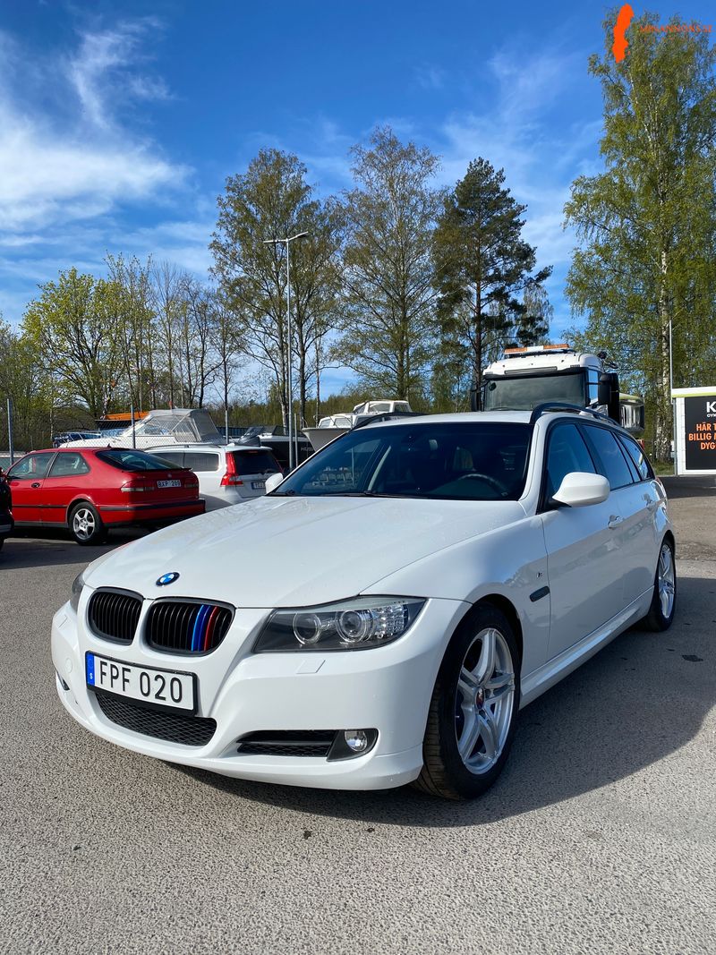 bmw-bmw-320i-touring-320i-rwd