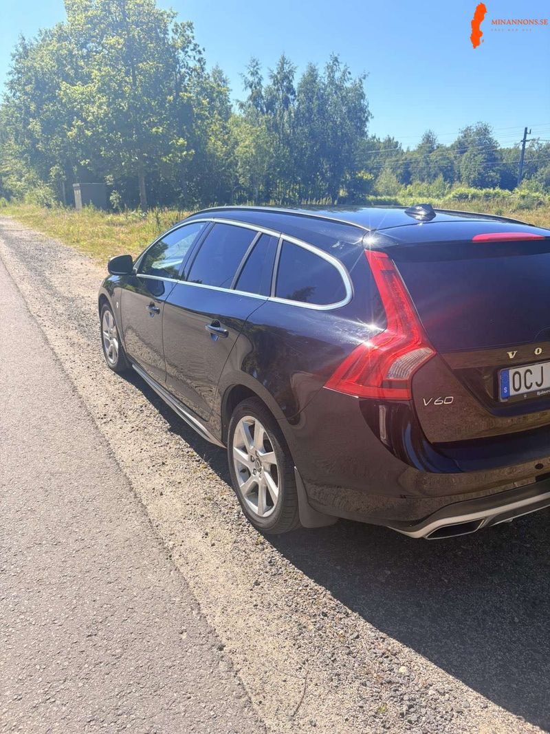 volvo-v60-d4-24-awd