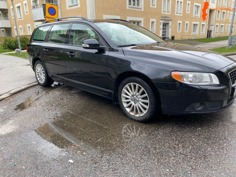 volvo-volvo-b-v70-ii-25t-fwd