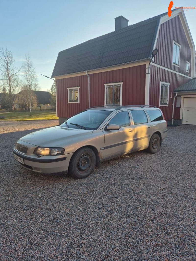 volvo-v70n-24