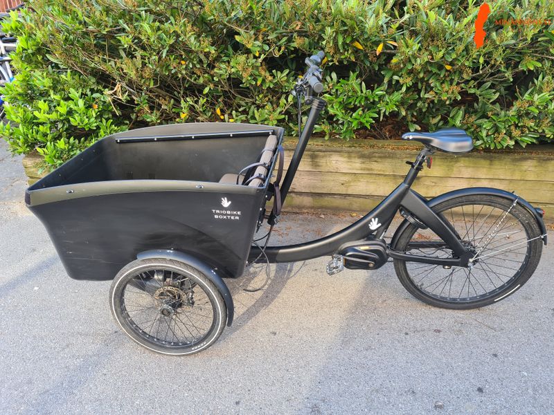 ladcyckel-triobike-med-mittmotor