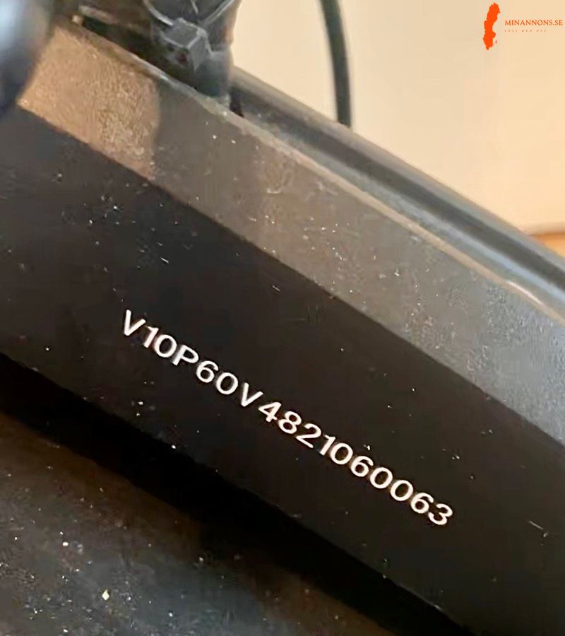 vsett-10-r-pro-storsta-batteriet-nyskick-nyservad-extra-laddare