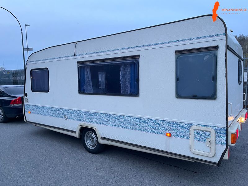 adria-unica-c-502-lh-langbaddbesiktigadfortaltmarkis1996