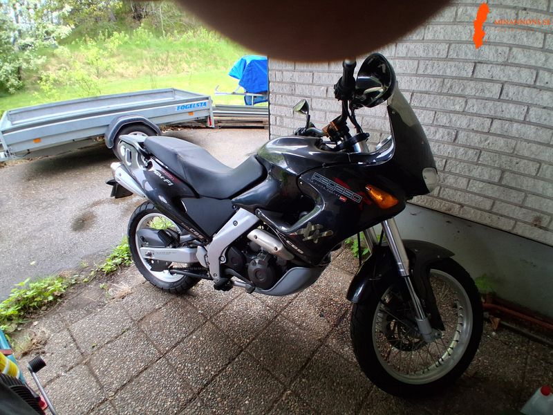 aprilia-pegaso-650-00