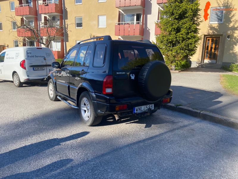 suzuki-suzuki-grand-vitara-v6at-25-v6-serie-iii