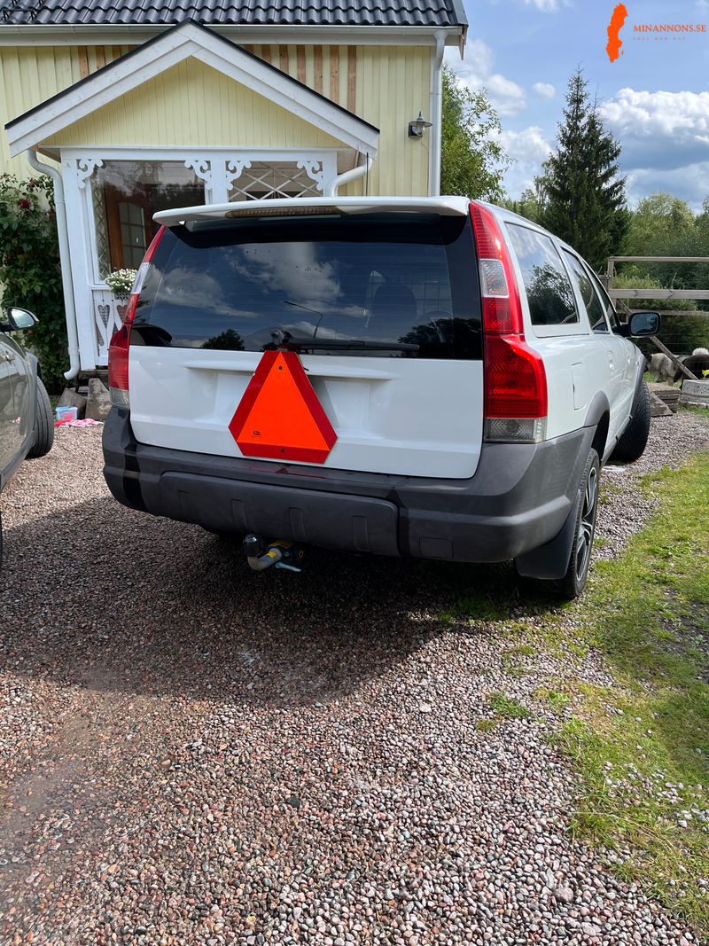 volvo-xc70