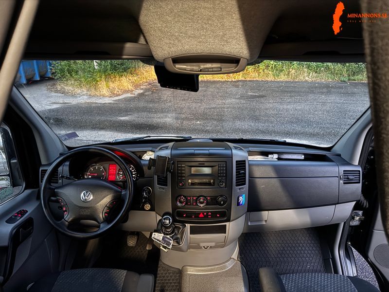 volkswagen-crafter-20-tdi-crossbuss