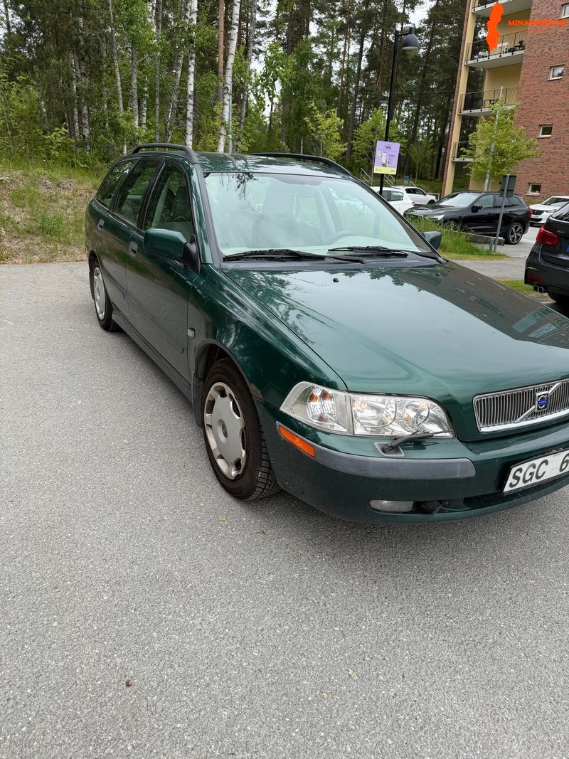 volvo-v40-18-bensin