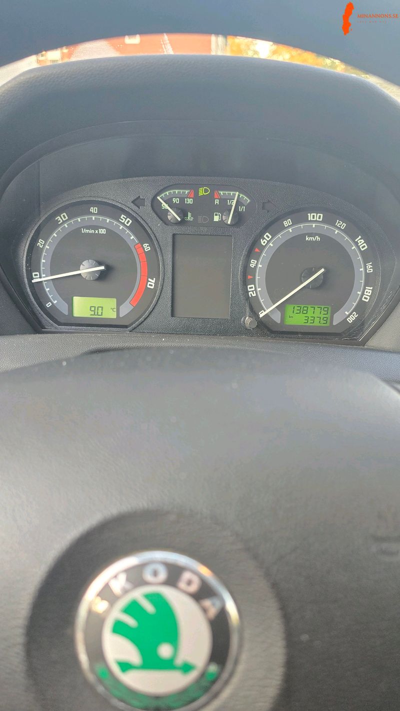 skoda-skoda-fabia-com-clas-12-12-htp