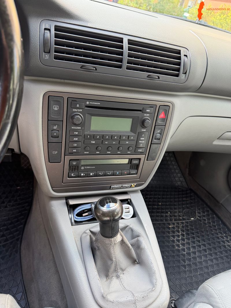 volkswagen-vw-passat-var-turbo-18t-20v-fwd