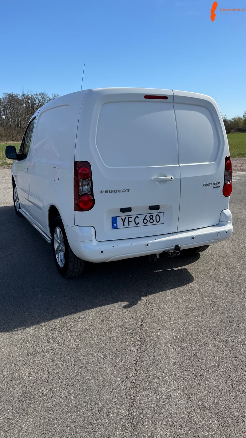 peugeot-partner-van-utokad-last-16-bluehdi-manuell-99hk-2016