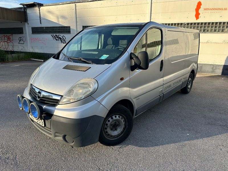 Opel OPEL VIVARO SKÅP 2.0CDTI