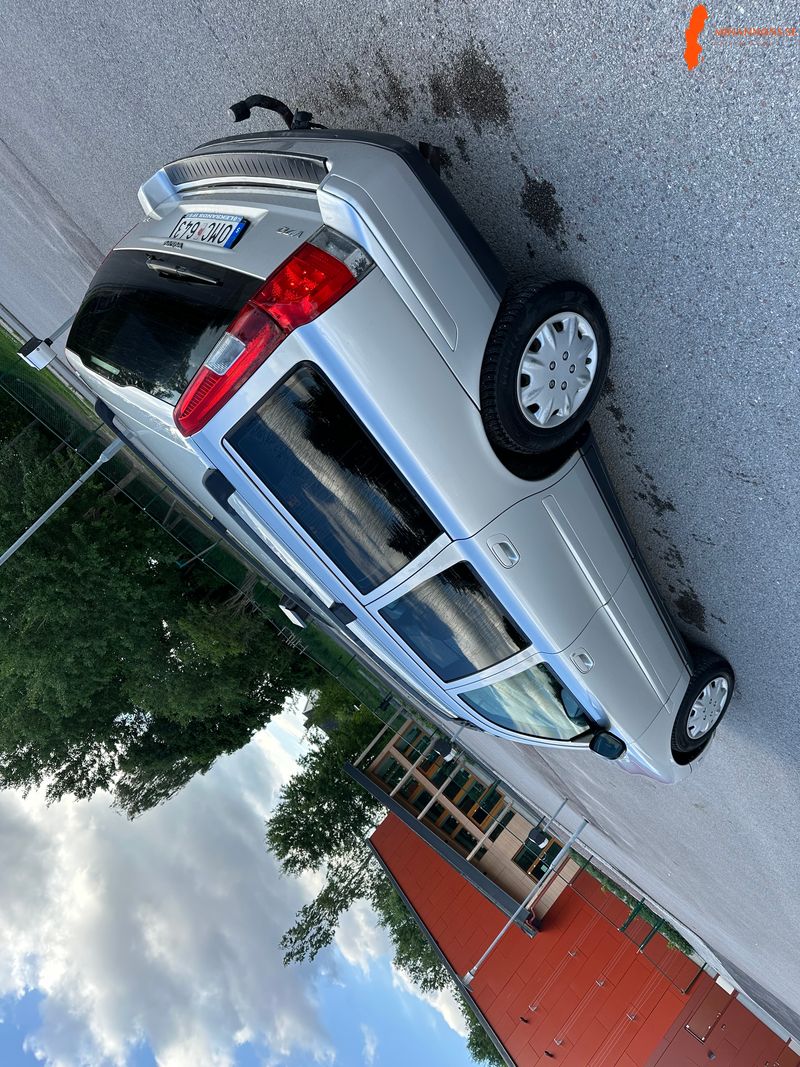 volvo-volvo-s-v70-d5-24-fwd
