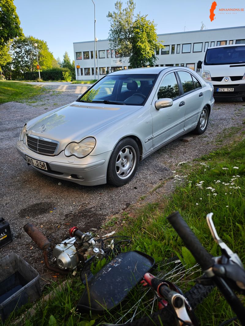 mercedes-benz-mercedes-benz-c-200-cdi-200-cdi-rwd