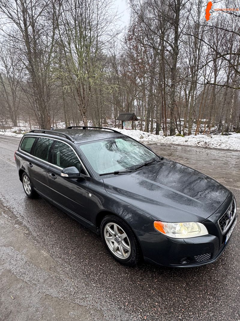 nybesiktad-volvo-v70-16drivee-2011