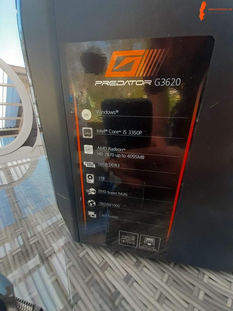 acer-predator-stationar-gaming-aoc-curved-skarm-tangentbord-logitech