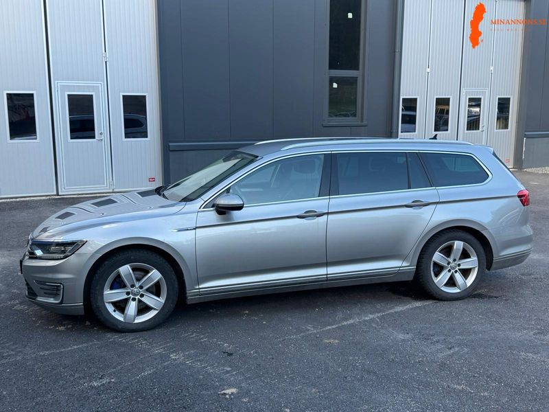 volkswagen-passat-14-tsi-plug-in-hybrid-fwd-gte-phev-b