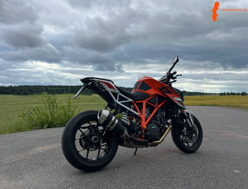2014-ktm-superduke-1290r