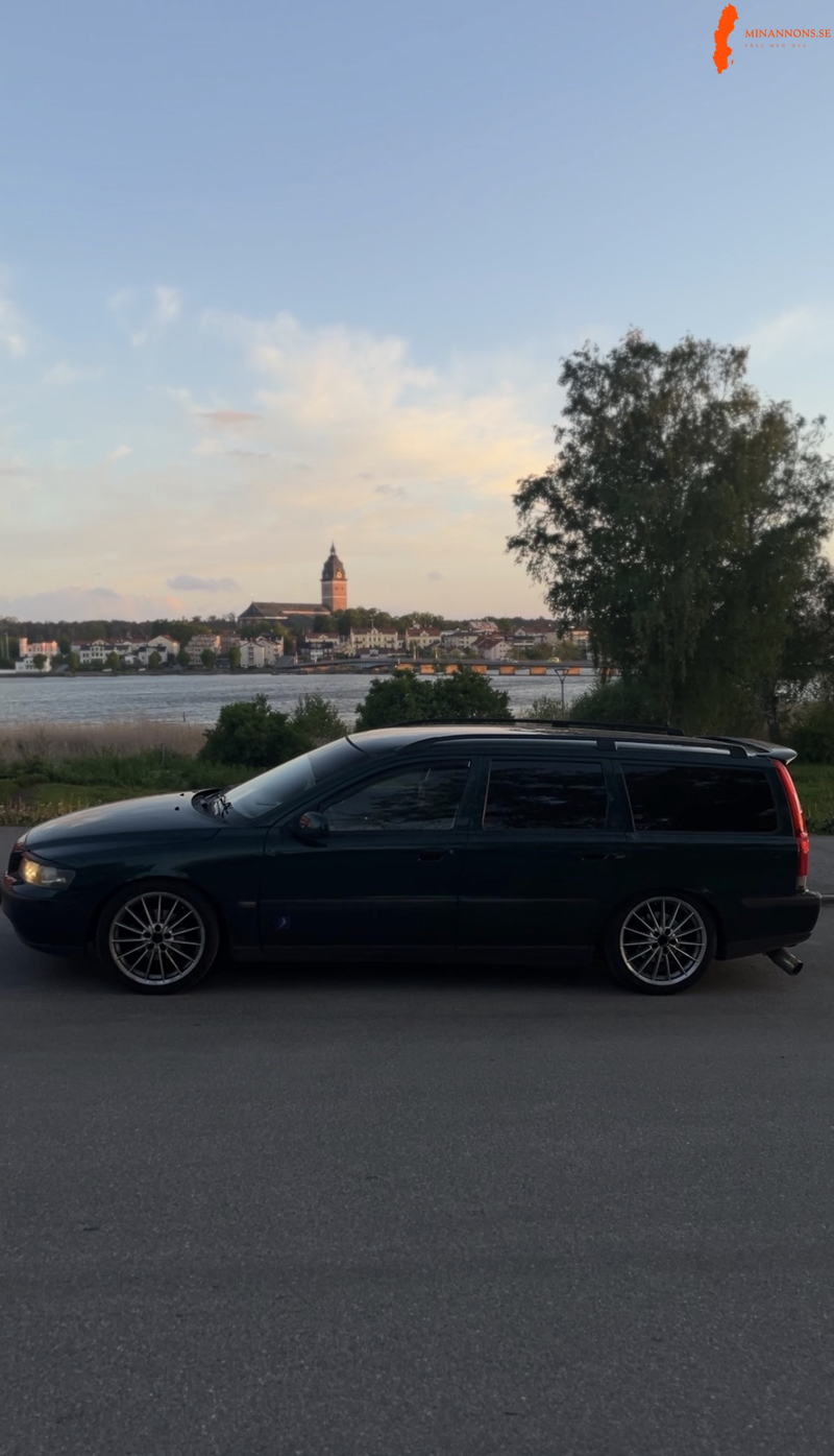 volvo-v70n-a-traktor