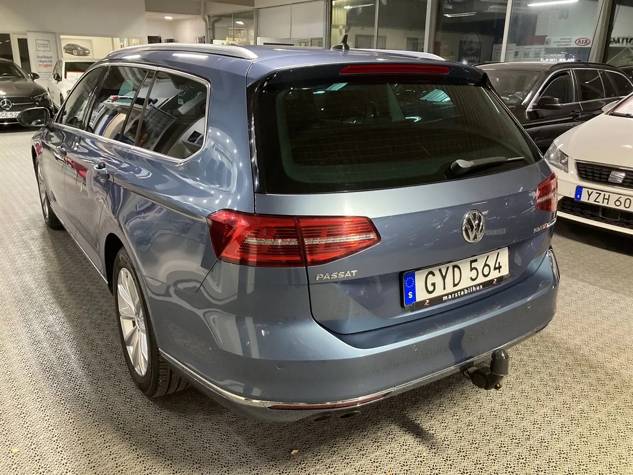 volkswagen-passat-sportscombi-20-tdi-dpf-scr-bmt