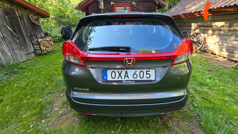 honda-civic-tourer-16-i-dtec-fwd