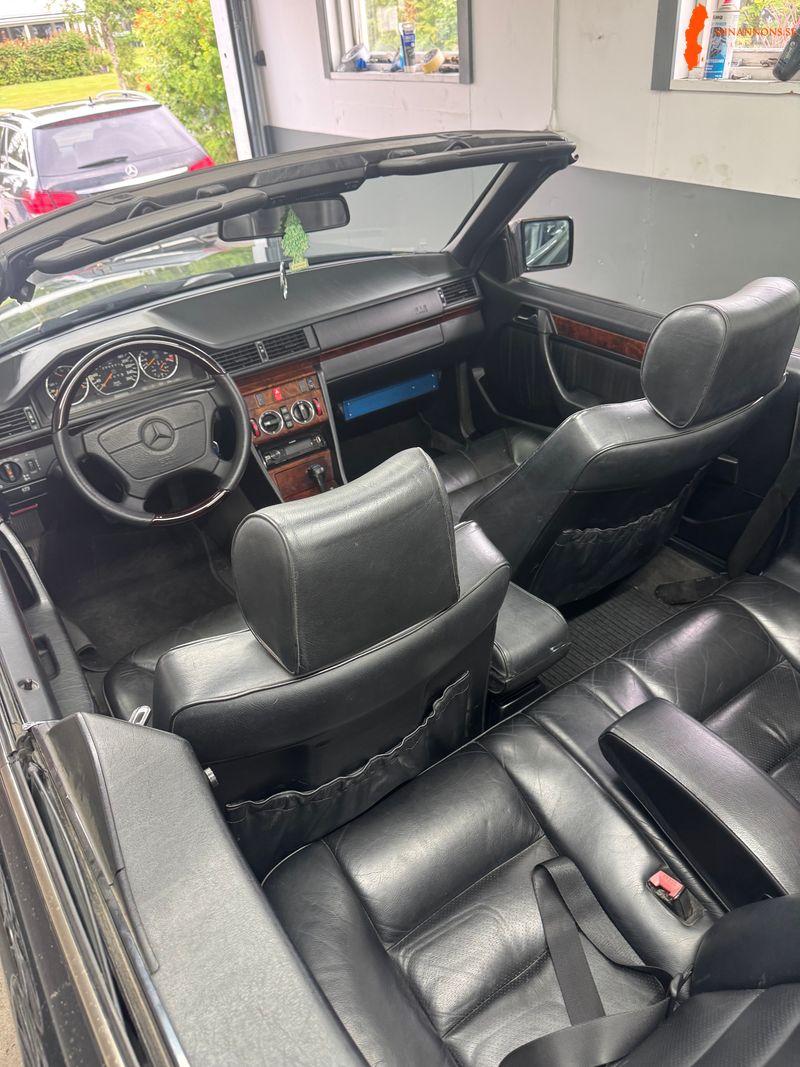 mercedes-benz-mercedes-benz-e320cabrio