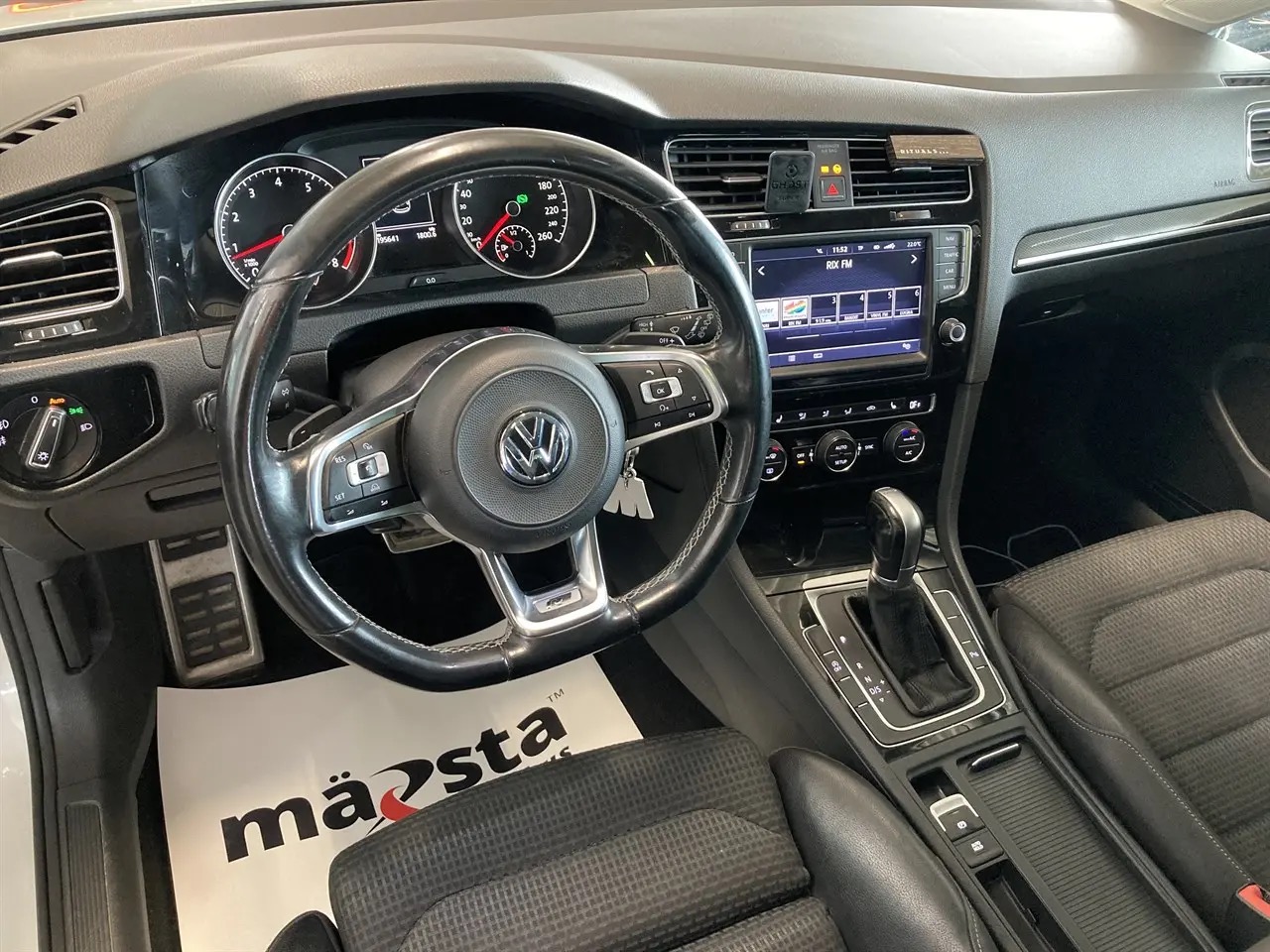 volkswagen-golf-5-dorrar-14-tsi-bmt-dsg-sekventiell