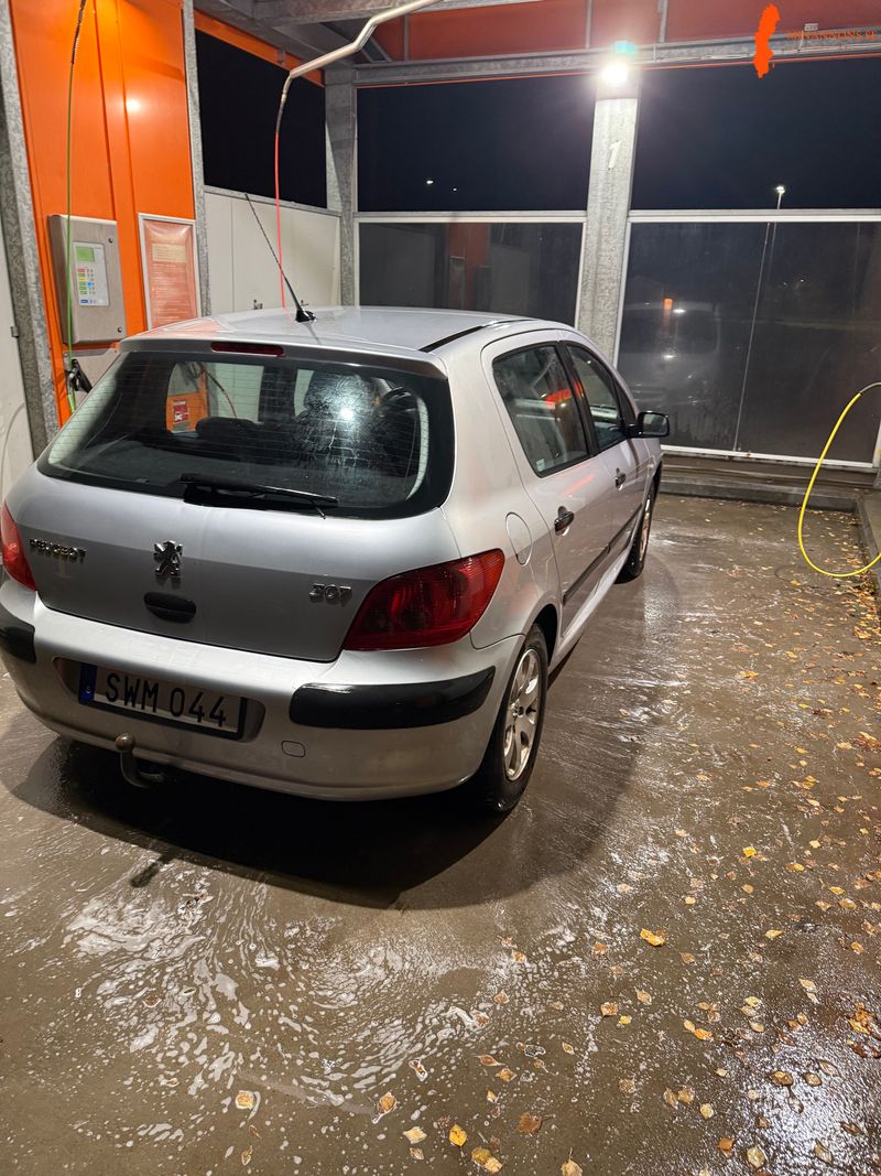 peugeot-peugeot-307-xr-16-5d-16-16v