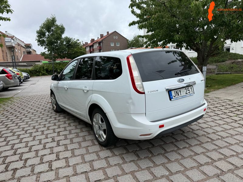 ford-ford-focus-18-ffv