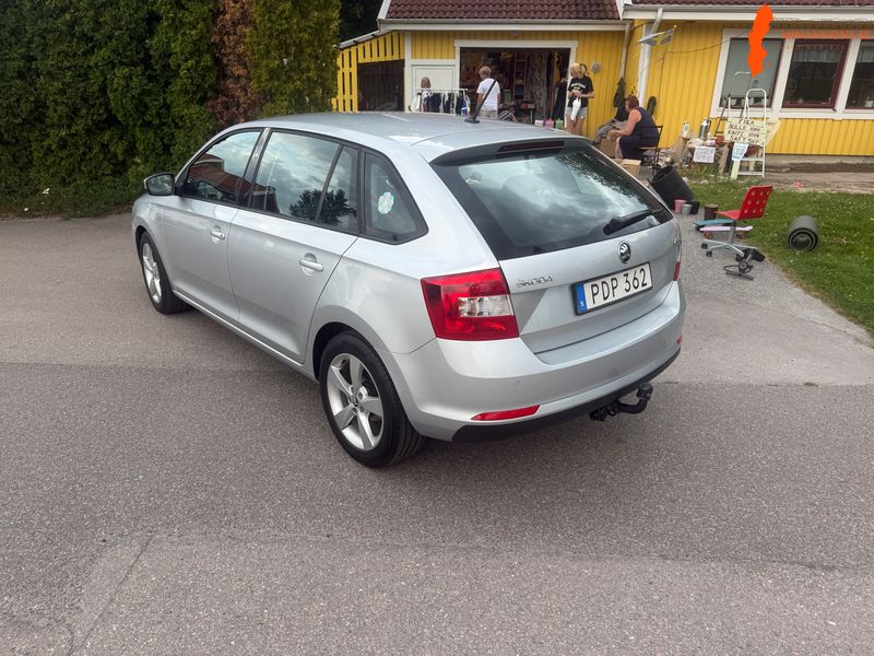 skoda-rapid-12-tsi-green-tec-fwd