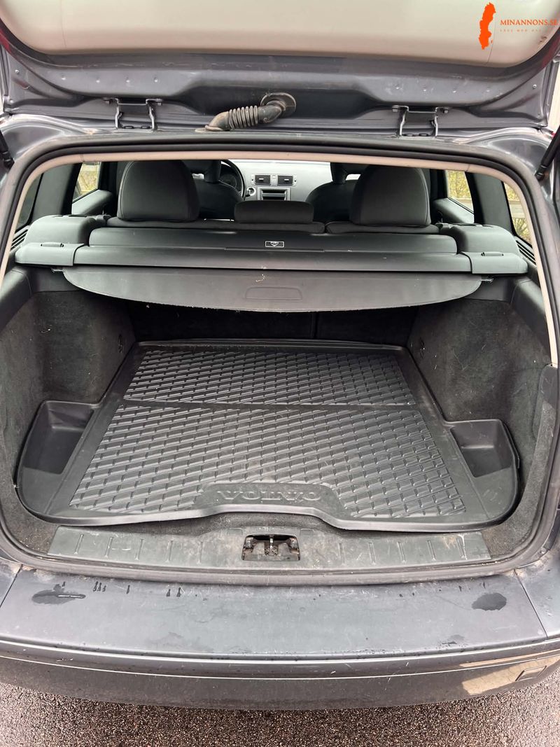 volvo-volvo-m-v50-18-16v-fwd