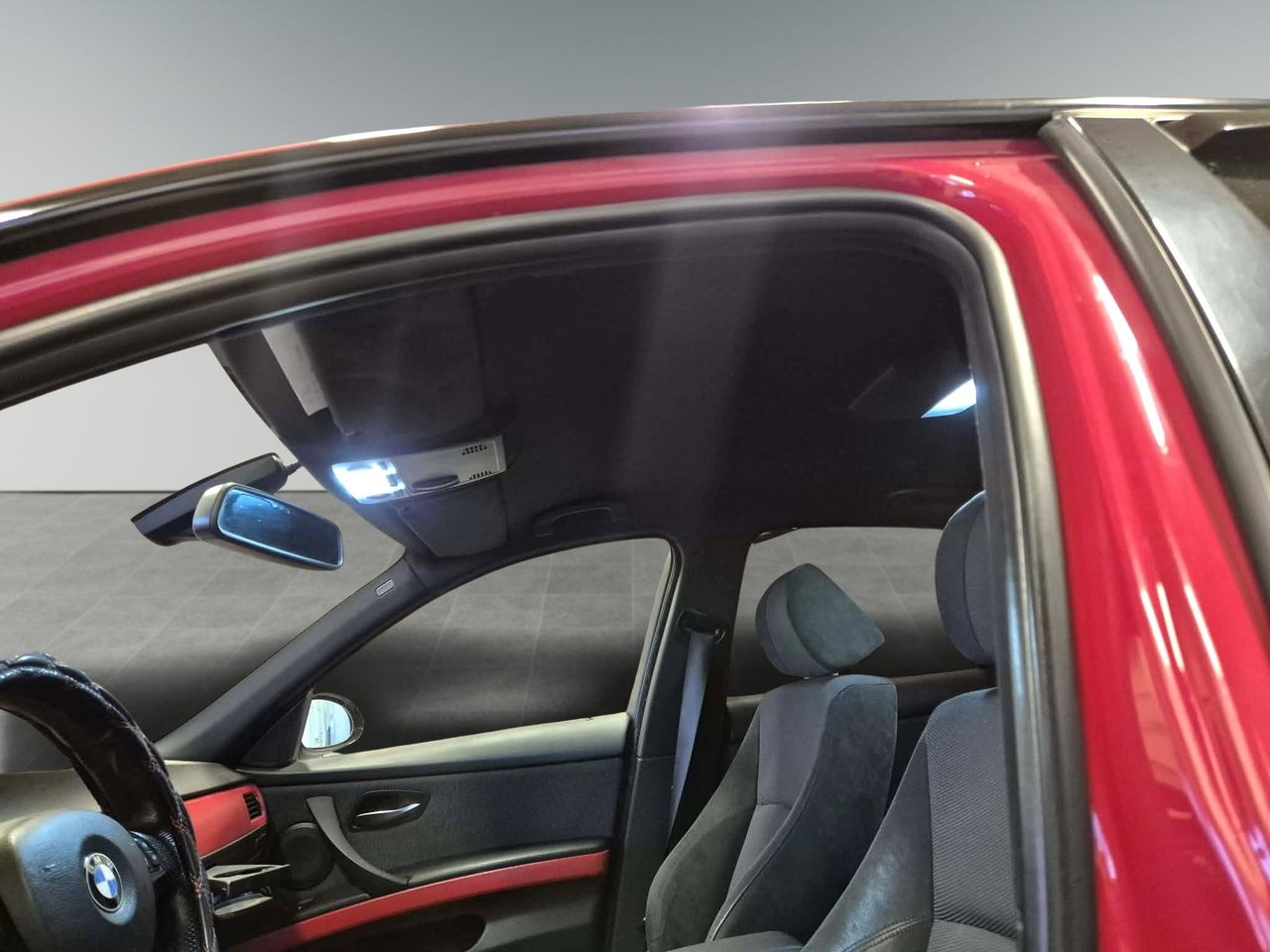 bmw-320i-sedan-manuell-170hk-2008