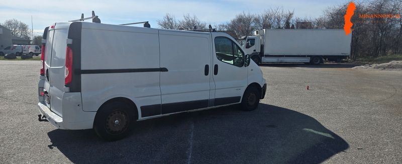 renault-trafic-20-dci-lagmil-momsbil