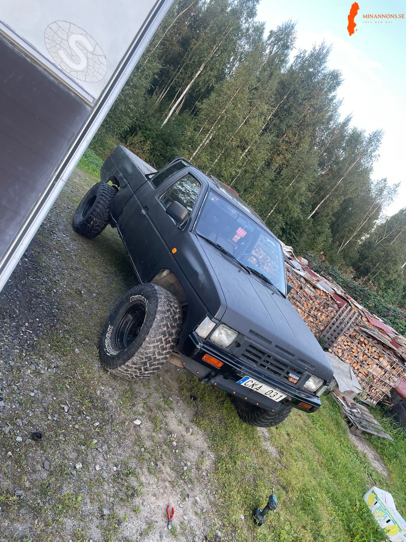 nissan-king-cab-a-traktor