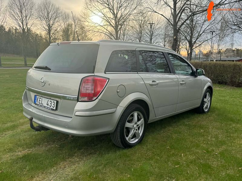 opel-astra-caravan-17-cdti-ecotec-manuell