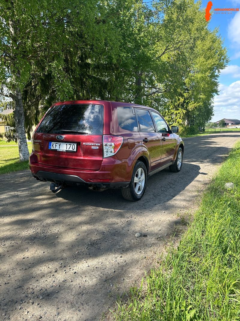 subaru-forester-20-d-awd