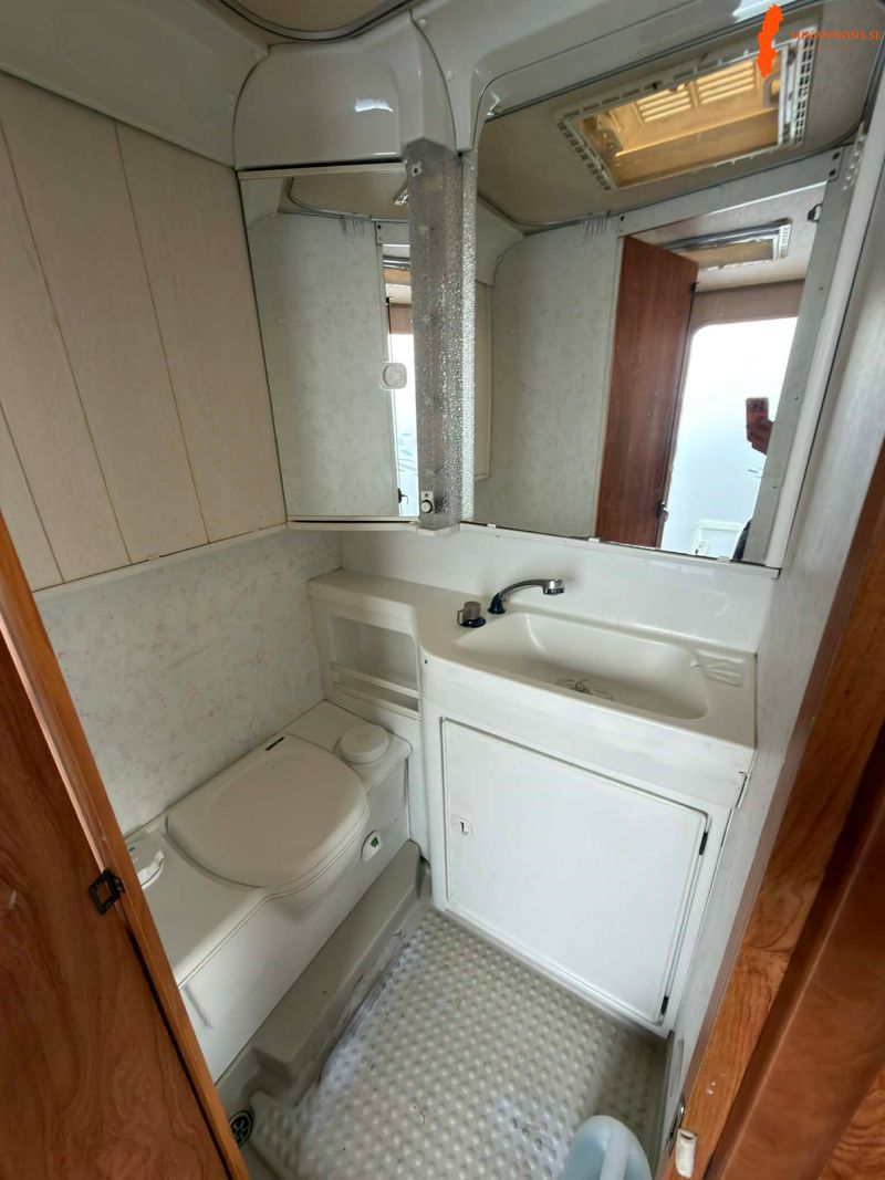 fiat-ducato-hymer-a560-25d-75hk-servosolpaneldragduschmarkis1993