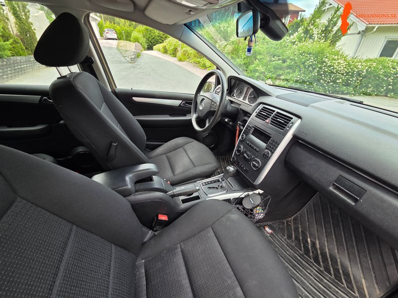 mercedes-benz-mercedes-benz-b-200-200-cst-fwd