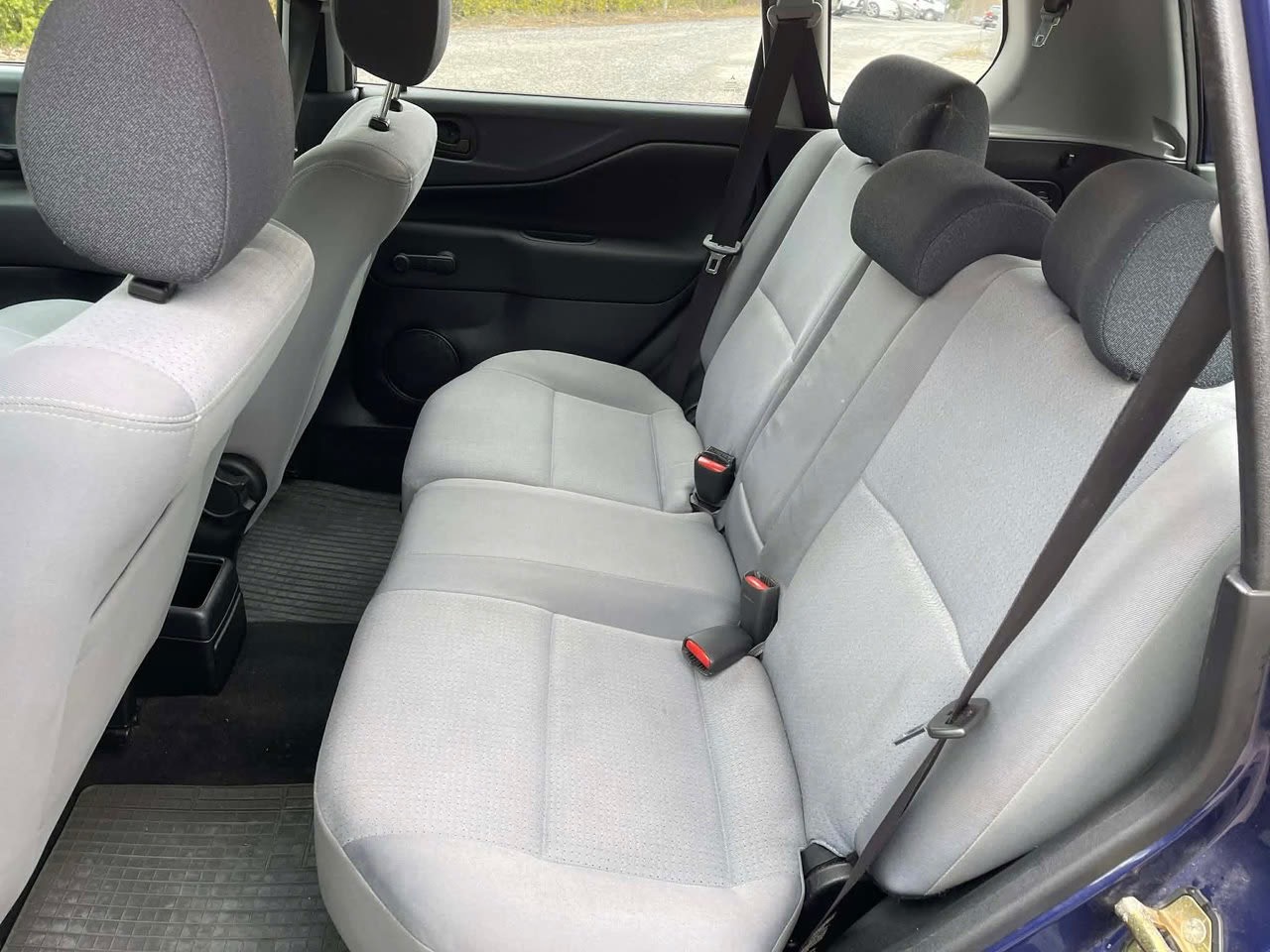 mitsubishi-space-star-16