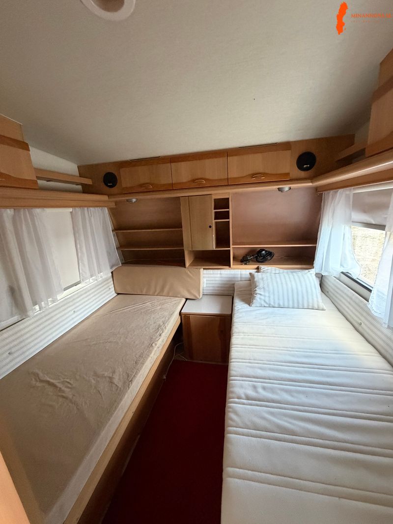 Adria Unica 502 1997 | Besiktigad till 2028 | Förtält | Golvvärme | 22