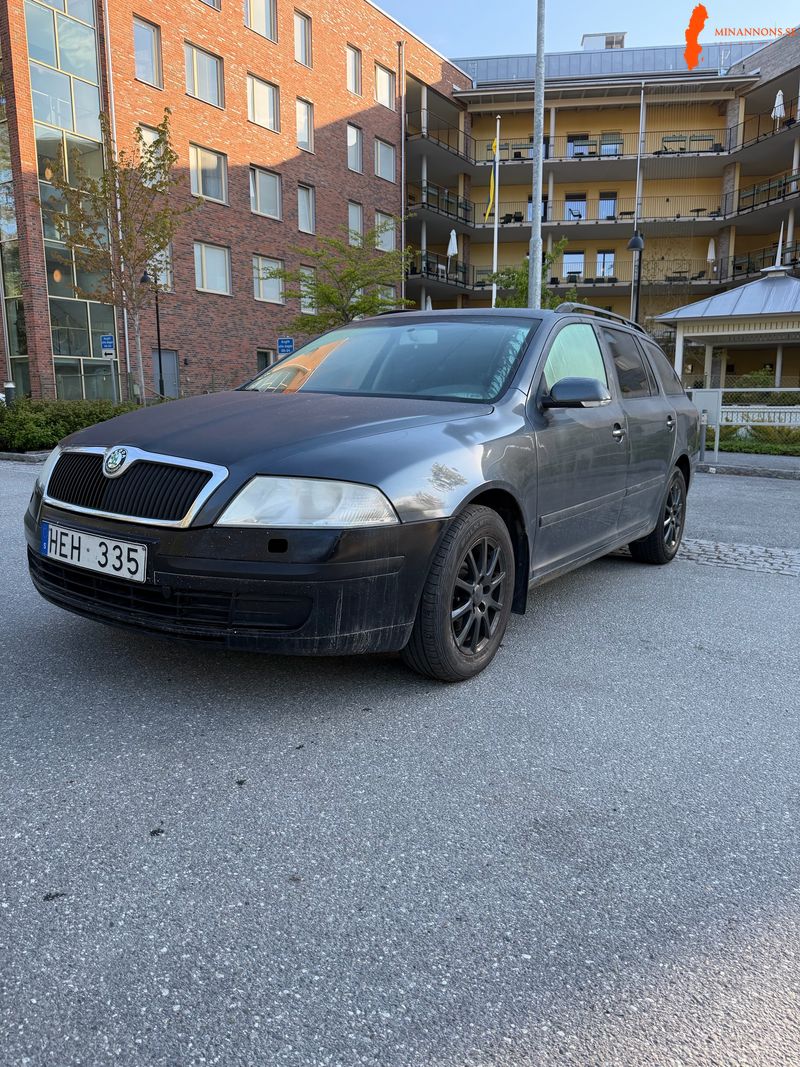 skoda-skoda-oct-com-amb-16-drive-16