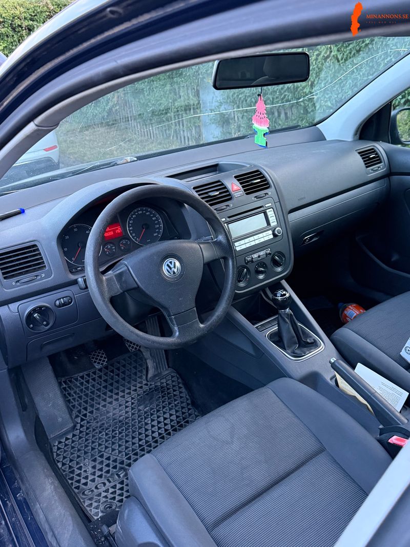 volkswagen-vw-golf-tdi-105-pf-v-19-tdi-fwd