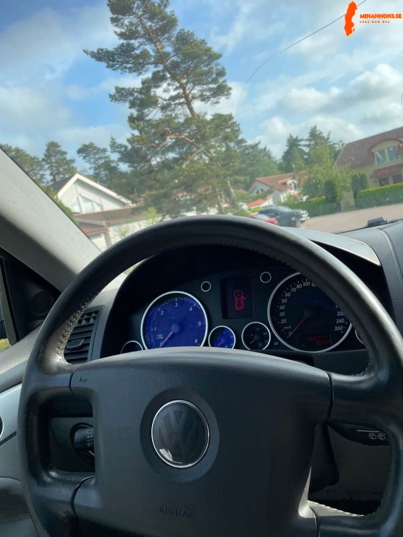 volkswagen-touareg-a-traktor-25-tdi-4xmotion