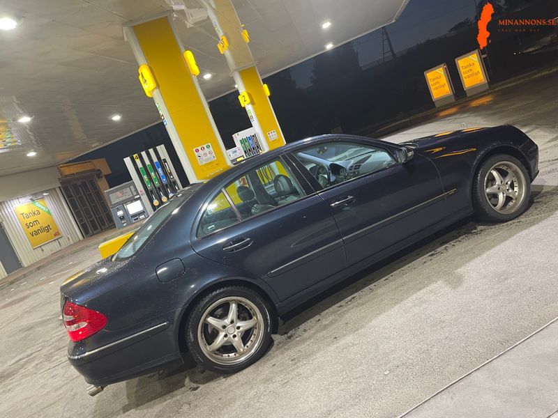 mercedes-benz-mercedes-benz-e-320-320-rwd