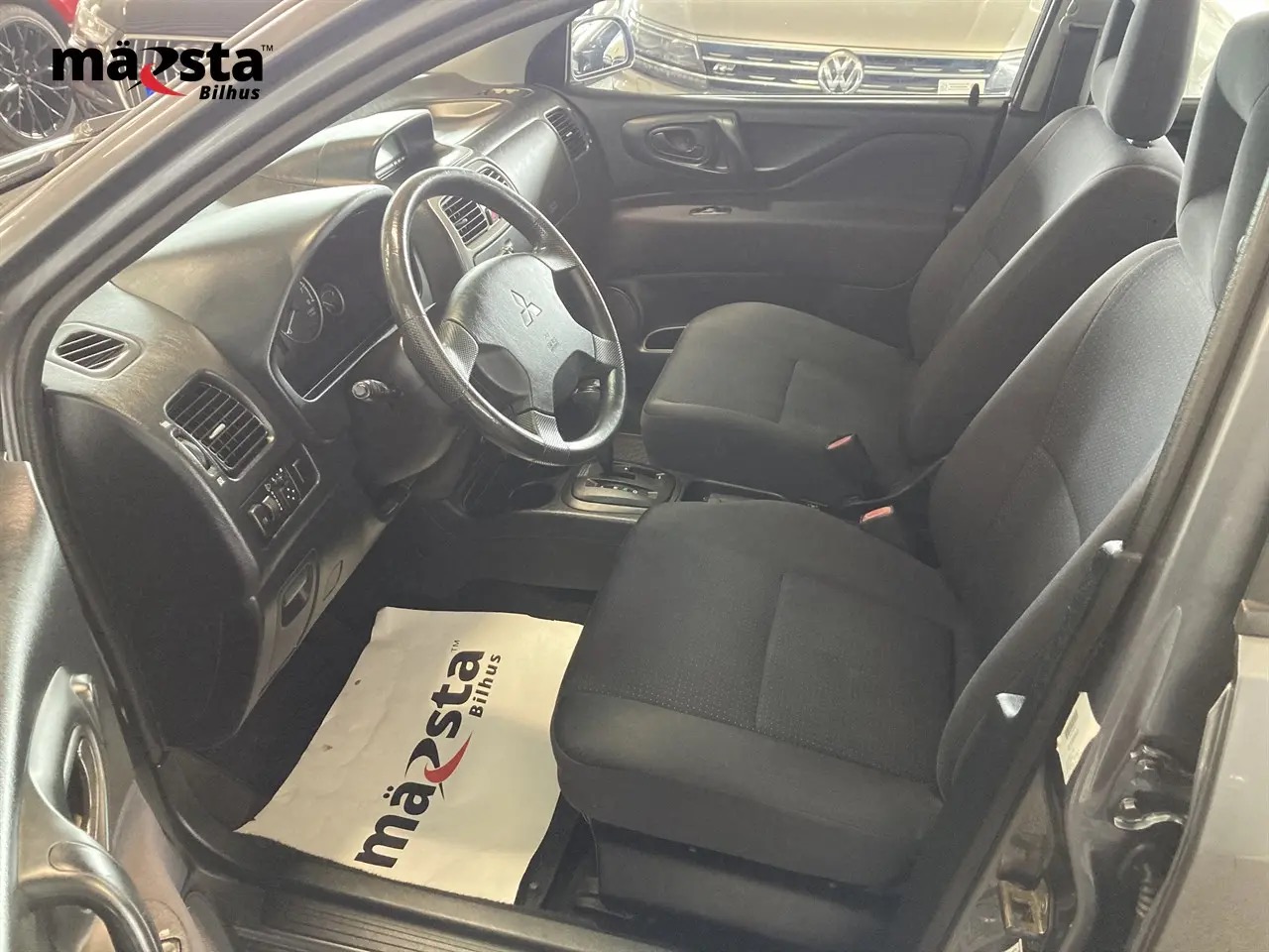 mitsubishi-space-star-16