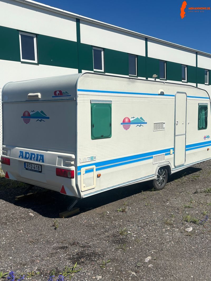 adria-502-unica-up-00
